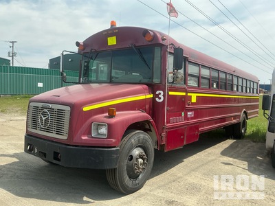 2007 Freightliner FS65 4x2 36-Seat Crew Carrier Bus