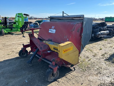 Mathews Company LG60B 60 in Pickup Mower