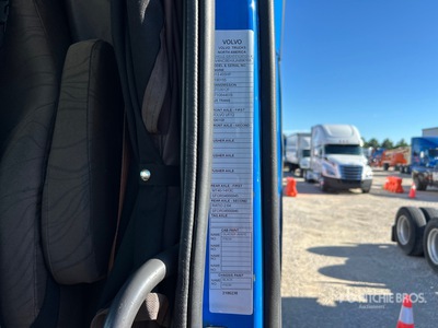 2018 Volvo VNL 6x4 T/A Sleeper Truck Tractor