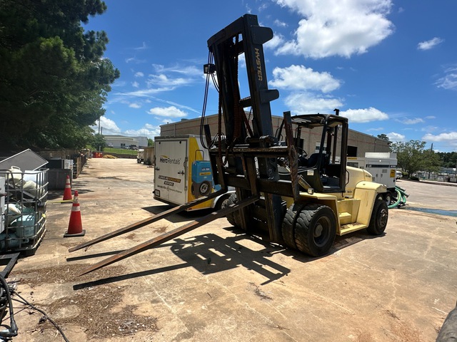 2003 (unverified) Hyster H250D 22400 lb Pneumatic Tire Forklift