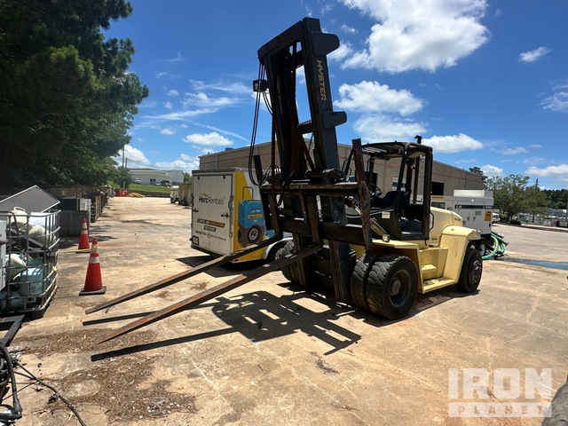 2003 (unverified) Hyster H250D 22400 lb Pneumatic Tire Forklift