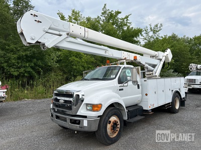 2008 Ford F-750 Super Duty Bucket Truck