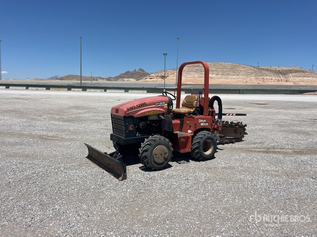 2014 Ditch Witch RT45 4x4 Trencher