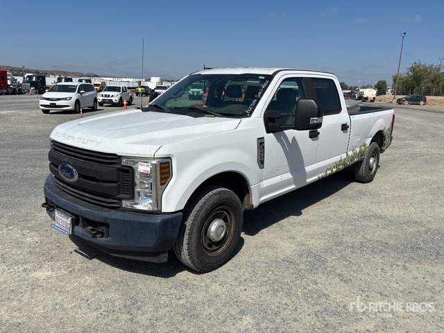 1FT7W2A60JEB98272 2018 photo no. 1