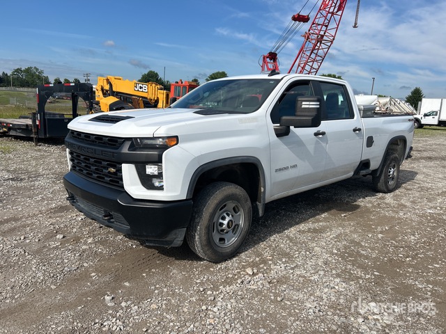 2022 Chevrolet Silverado 2500HD 4x4 Crew Cab Pickup