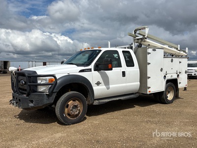 2016 Ford F-550 XL 4x4 Extended Cab Service Truck