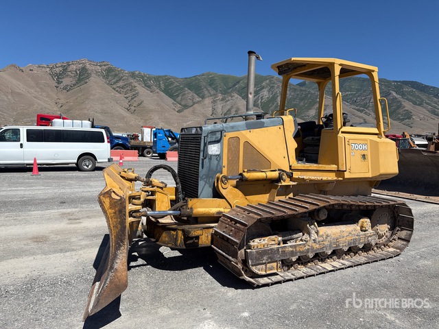 2001 John Deere 700H Crawler Dozer