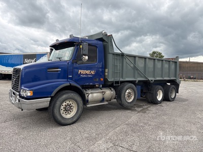 2007 Volvo VHD 8x4 Tri/A Dump Truck