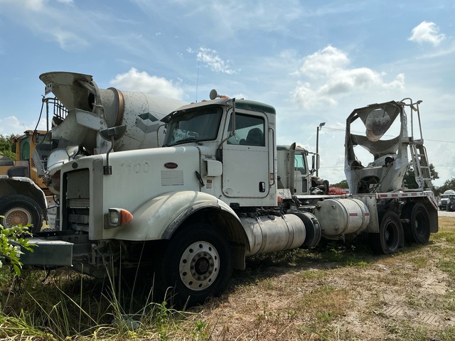 2015 Peterbilt 365 6x4 Mixer Truck (Inoperable)