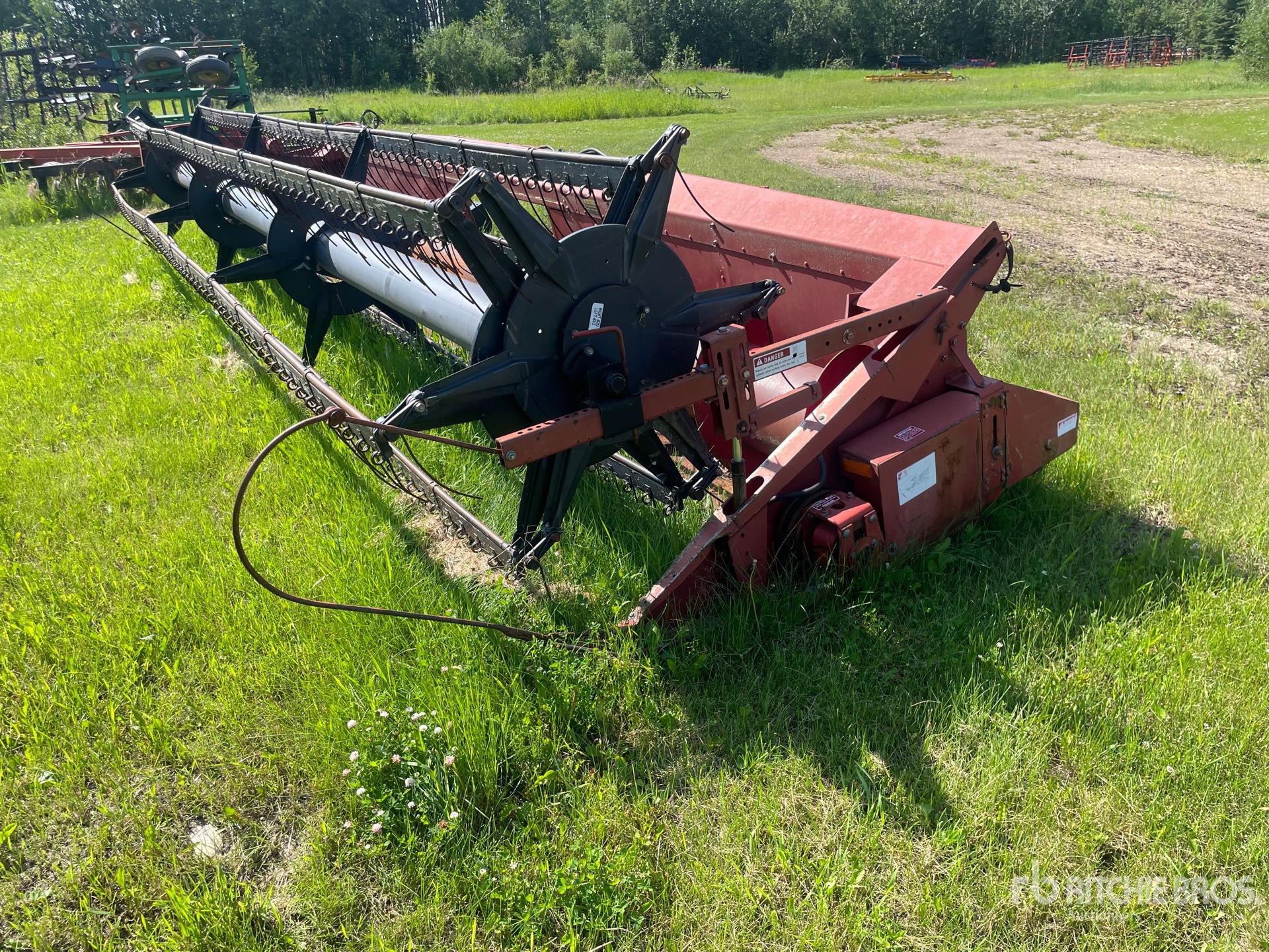 Case IH 810 25 ft Rigid Combine Header