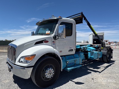 2025 Peterbilt 536 4x2 フックトラック