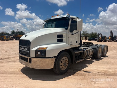 2021 Mack Anthem 6x4 T/A Dagcabine Trekker
