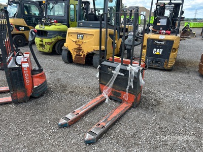 2010 Toyota 7HBW23 4500 lb Electric Pallet Jack