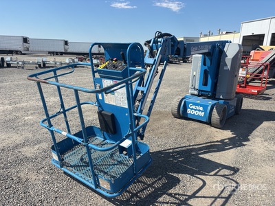 2014 Genie Z-30/20N RJ 2WD Electric Articulating Boom Lift
