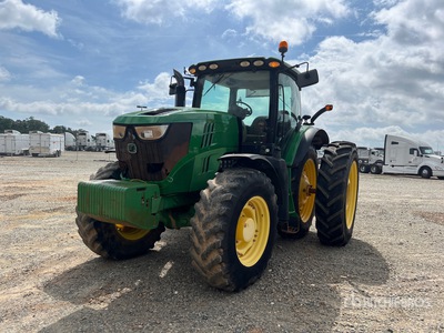 2014 John Deere 6210R 4WD-tractor