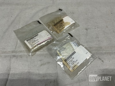 (7) Lynn Electronics 3014589 Round Plain Nuts