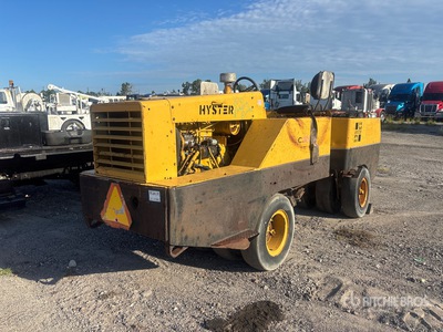 1987 Hyster C530A 9 Wheel Pneumatic Roller