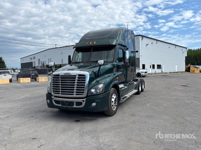 2012 Freightliner 6x4 T/A Sleeper Truck Tractor