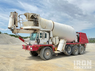 2004 Oshkosh S-2346 8x6 Front Discharge Camion hormigonera