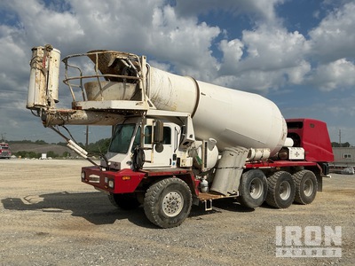 2018 Oshkosh S-2346 8x6 Front Discharge Camion hormigonera