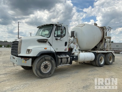2015 Freightliner 114 SD 6x4 Mixer Truck