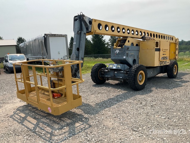 2000 Grove A125J Articulating Boom Lift