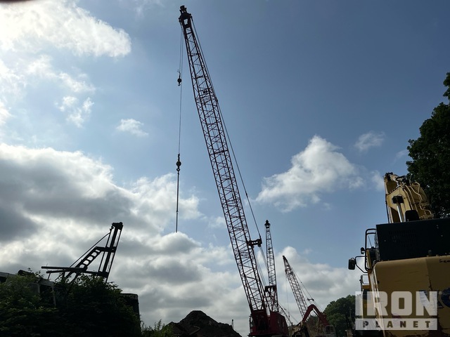 1991 Manitowoc 3900W 140 ton Lattice-Boom Crawler Crane