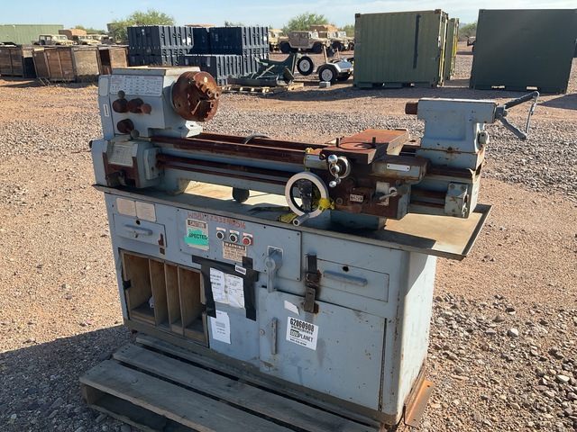 Standard-Modern Technologies 1334 Engine Lathe