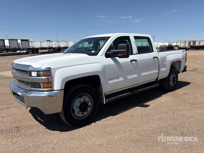 2019 Chevrolet Silverado 2500HD 4x4 Crew Cab Pickup