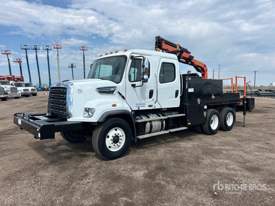 2015 Palfinger PK11001-CM 12030 lb Knuckle Boom on 2016 Freightliner 108SD 6x4 Crew Cab Autocarro con braccio sollevamento