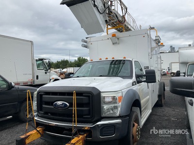 2011 Ford F-550 4x2 Van Mounted Aerial Lift
