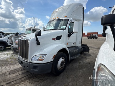 2018 Peterbilt 579 S/A Day Cab Truck Tractor