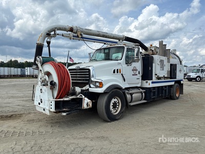 2008 Vaccon on 2008 Sterling L8500 4x2 Vacuum Excavator Truck
