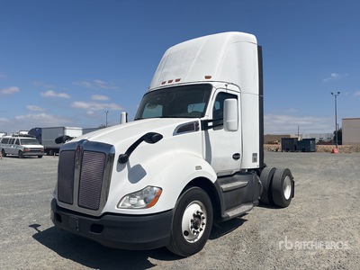2017 Kenworth T-680 4x2 S/A Sleeper Truck Tractor