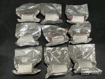 (14) Avnet 10-107628-12P Electrical Plug Connectors