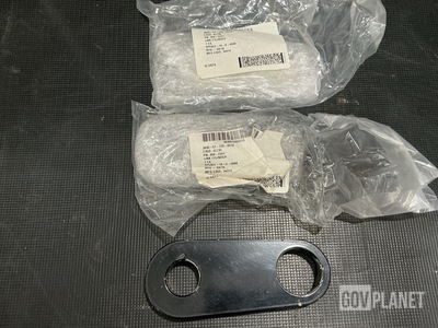 (3) Cargotec USA 309-2241 Link Cylinders