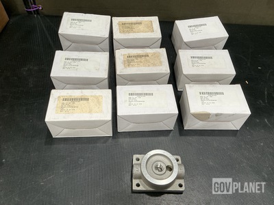 (37) Fabco 273-0764 Filter Mounting Brackets