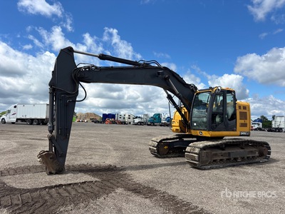 2015 John Deere 245G LC Tracked Excavator