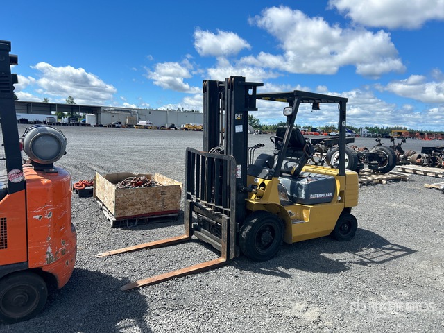 1998 Cat GP25 3700 lb Forklift