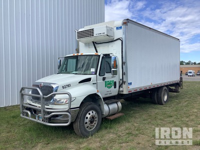 2014 International 4400 4x2 Camions réfrigérés