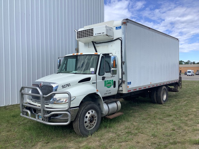 2014 International 4400 4x2 Refrigerated Truck