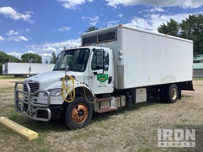2015 Freightliner 4x2 Heated body Heated truck Camion fourgon