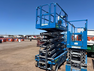 2017 Genie GS3246 Scissor Lift