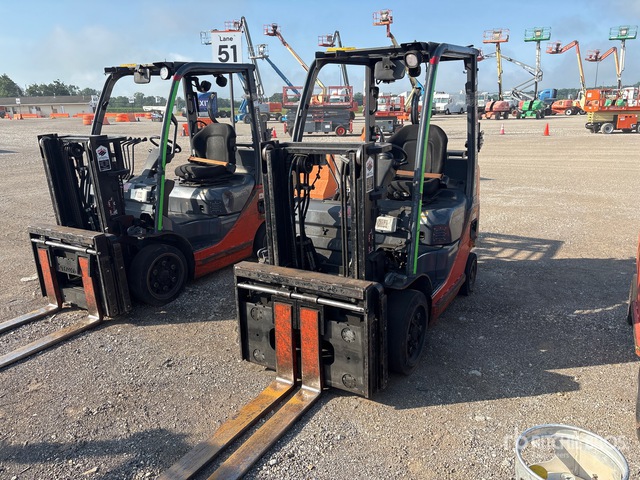 2015 Toyota 8FGCU20 1250 lb Cushion Tire Forklift