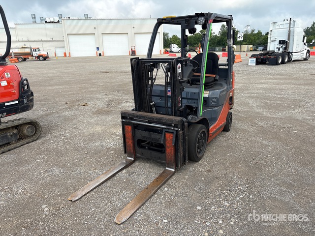 2015 Toyota 8FGCU20 1250 lb Cushion Tire Forklift