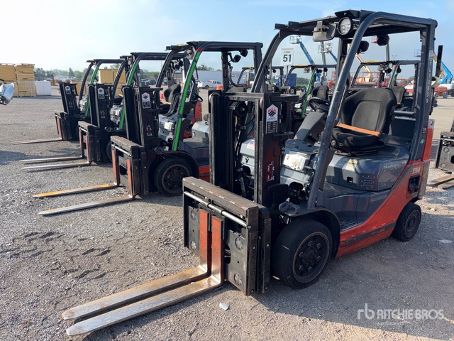 2016 Toyota 8FGCU20 1250 lb Cushion Tire Forklift