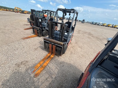 2016 Toyota 8FGCU20 4000 lb Cushion Tire Heftruck