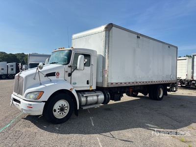 2013 Kenworth T370 4x2 Furgoneta caja cerrada