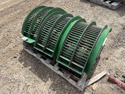 Quantity of (6) Combine Concave