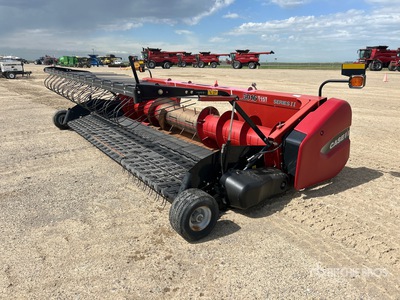 2018 Case IH 3016 Series II 15 ft Moissonneuse-batteuse Pickup Header